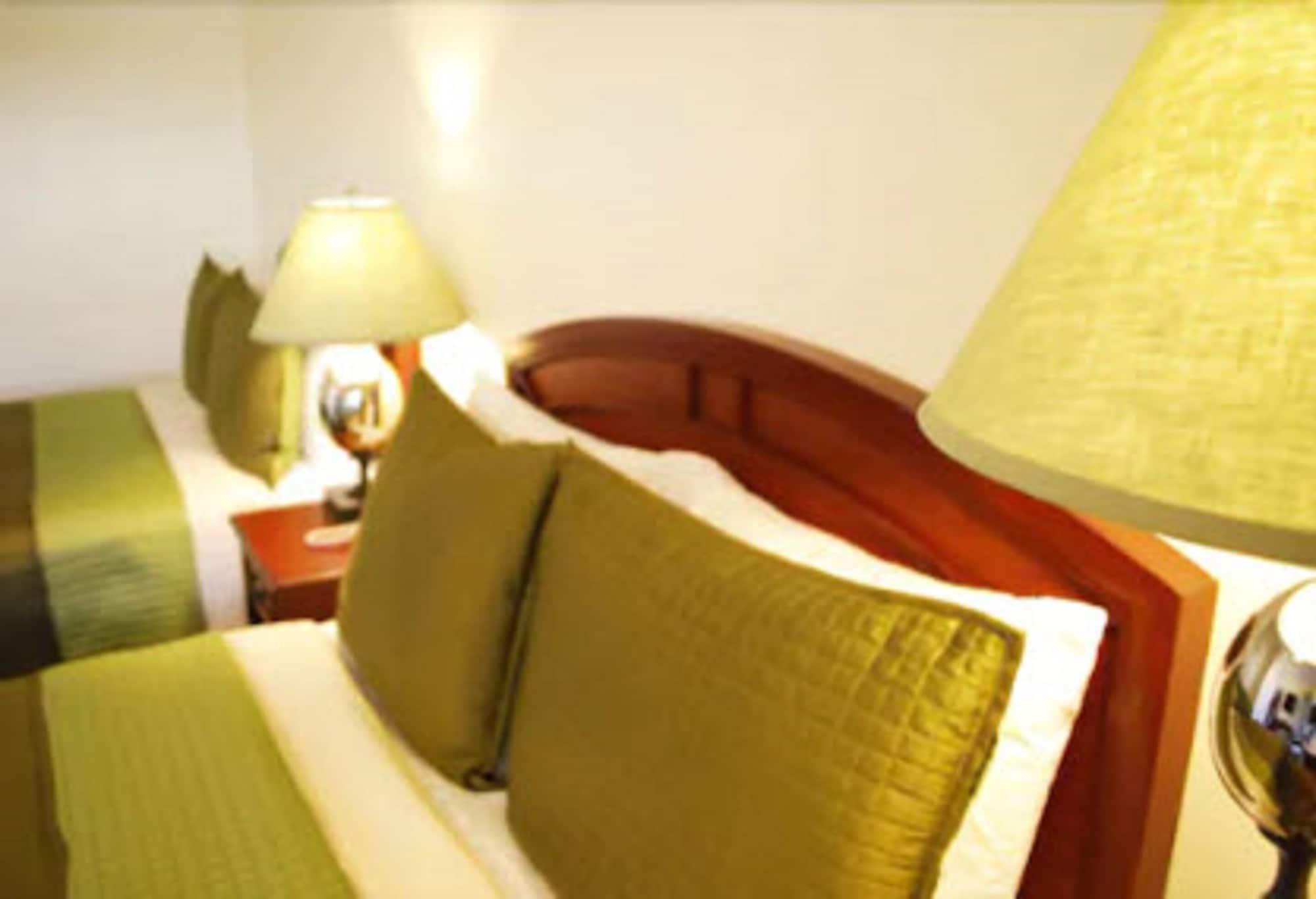 Bella Capri Inn And Suites Camarillo Zewnętrze zdjęcie