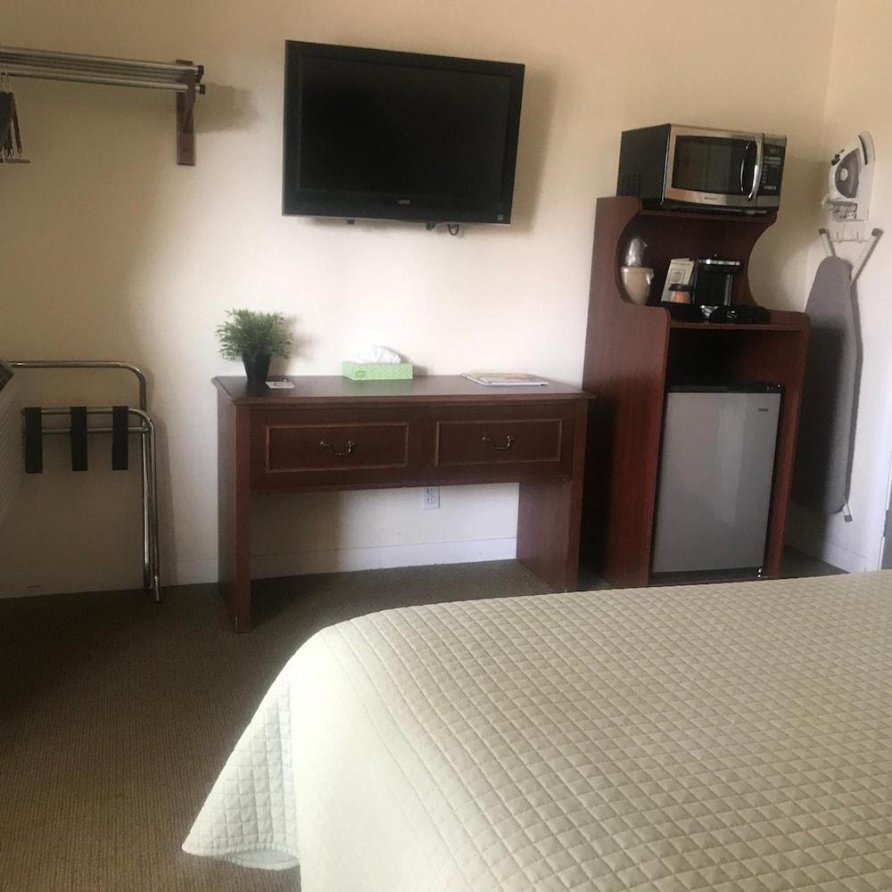 Bella Capri Inn And Suites Camarillo Zewnętrze zdjęcie