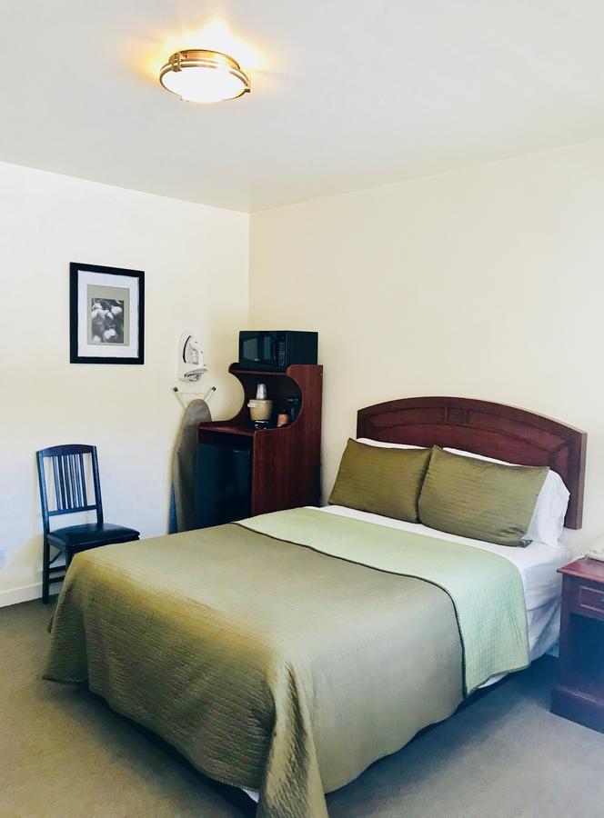 Bella Capri Inn And Suites Camarillo Zewnętrze zdjęcie