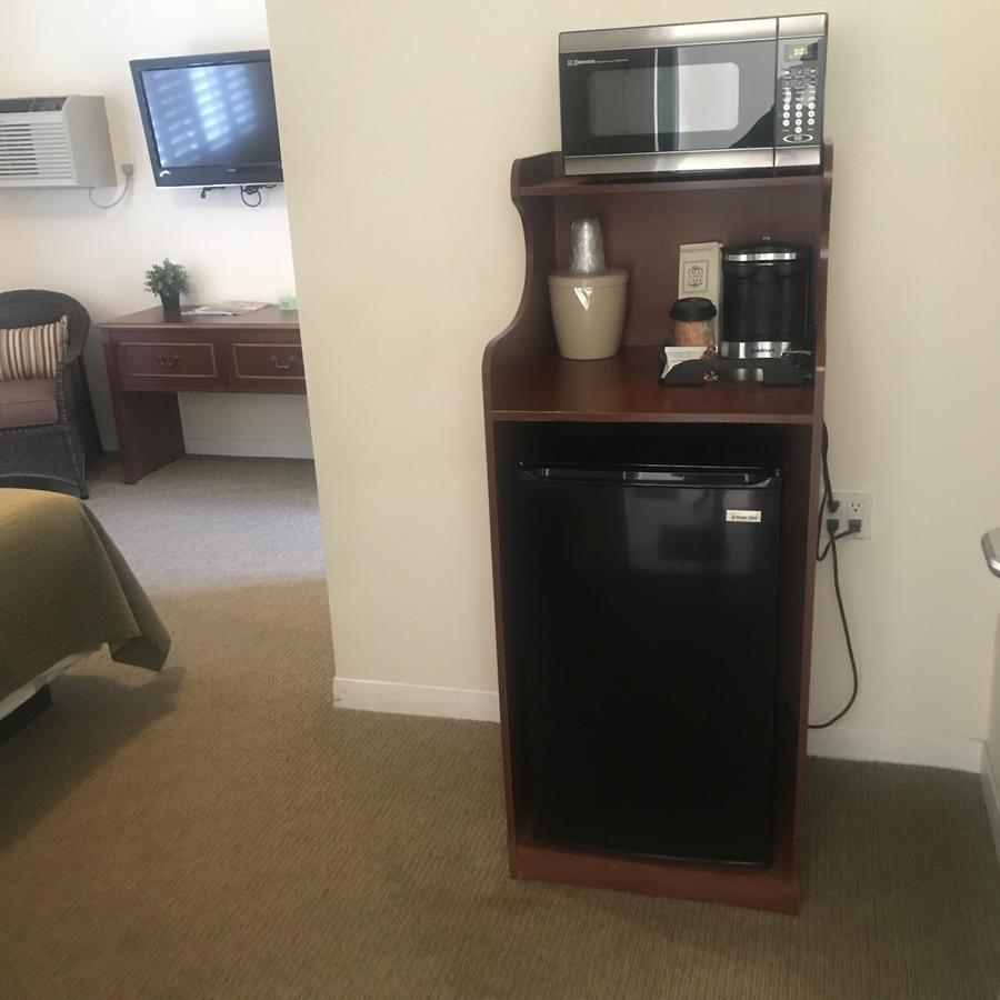 Bella Capri Inn And Suites Camarillo Zewnętrze zdjęcie