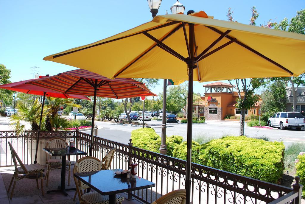 Bella Capri Inn And Suites Camarillo Zewnętrze zdjęcie