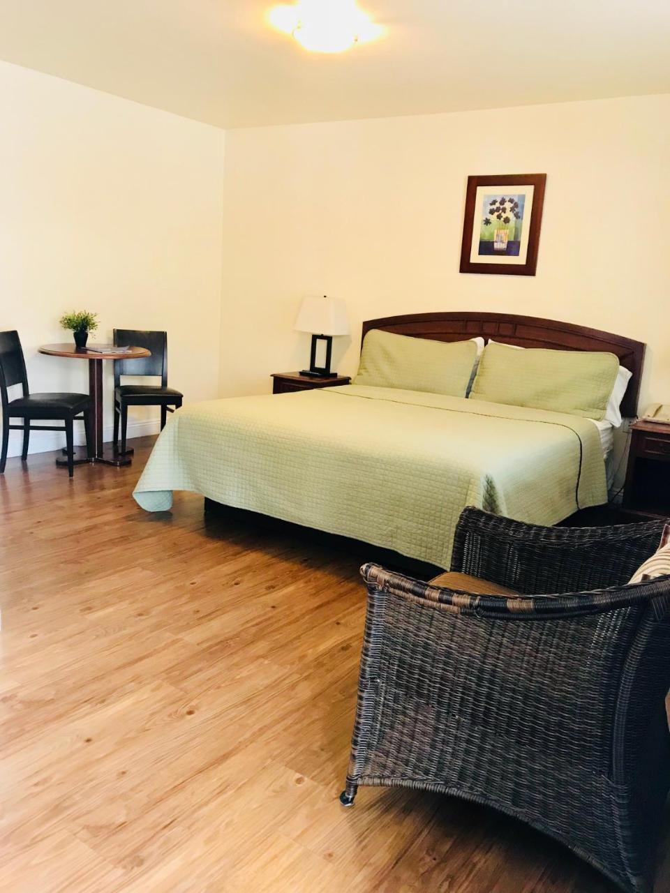 Bella Capri Inn And Suites Camarillo Zewnętrze zdjęcie